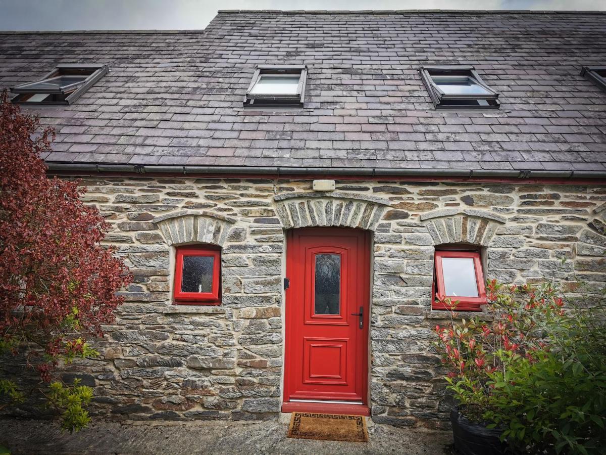 Wellstone Cottages - Honey Coach House Llanfyrnach Exterior photo